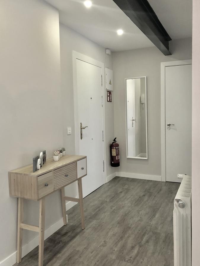 Plaza 5 Carabanchel Apartment Madrid Luaran gambar