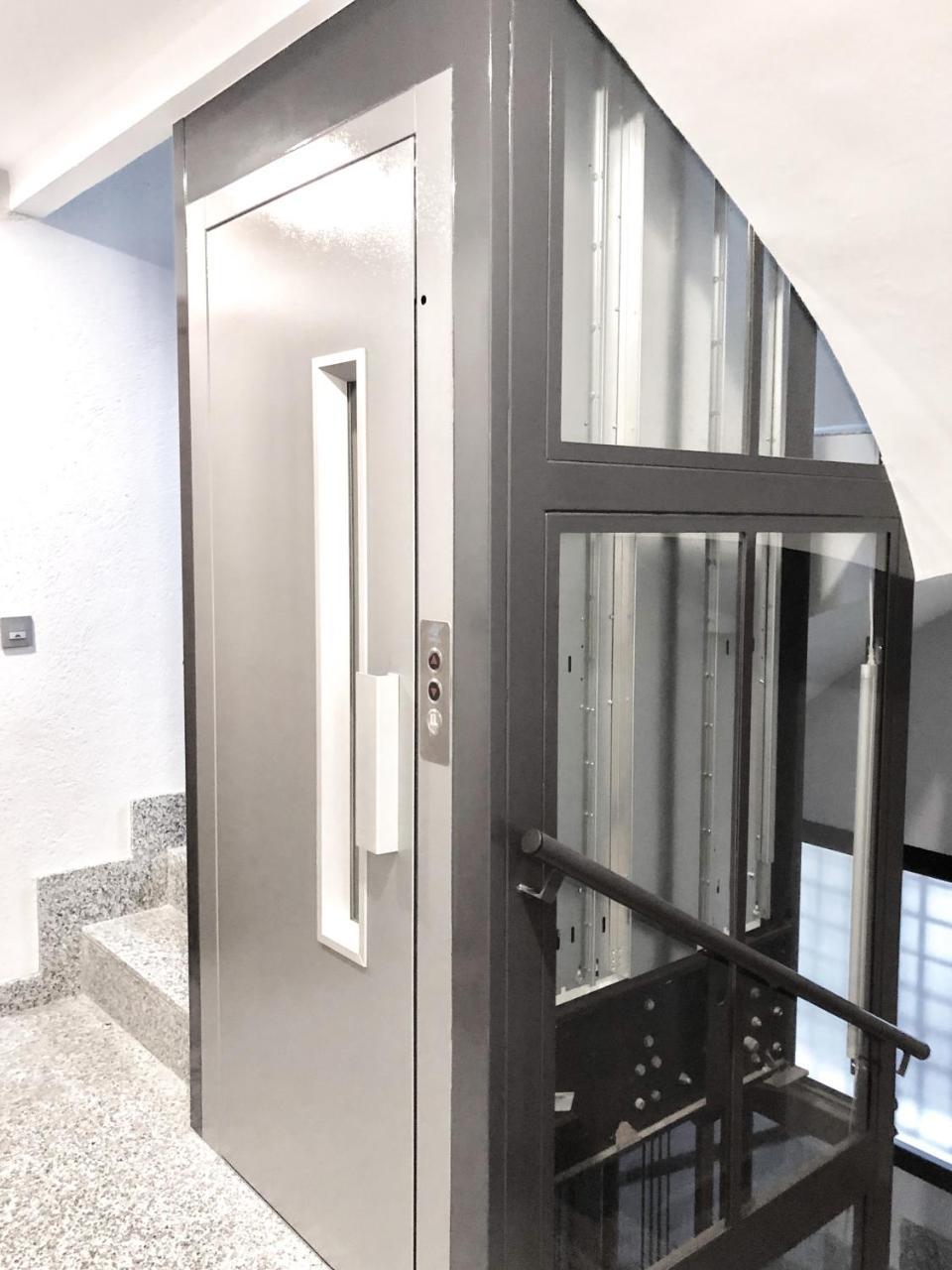 Plaza 5 Carabanchel Apartment Madrid Luaran gambar