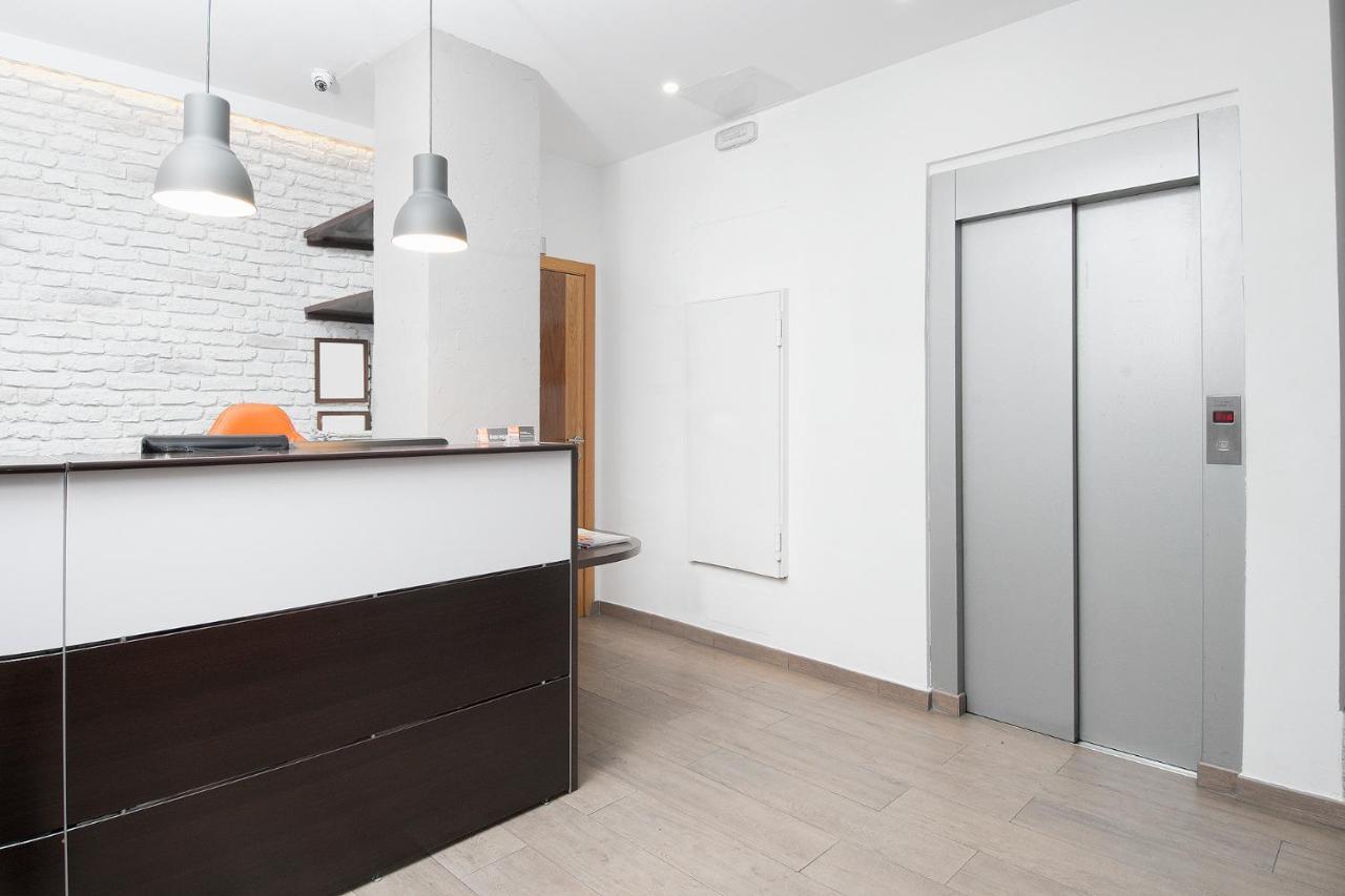 Plaza 5 Carabanchel Apartment Madrid Luaran gambar